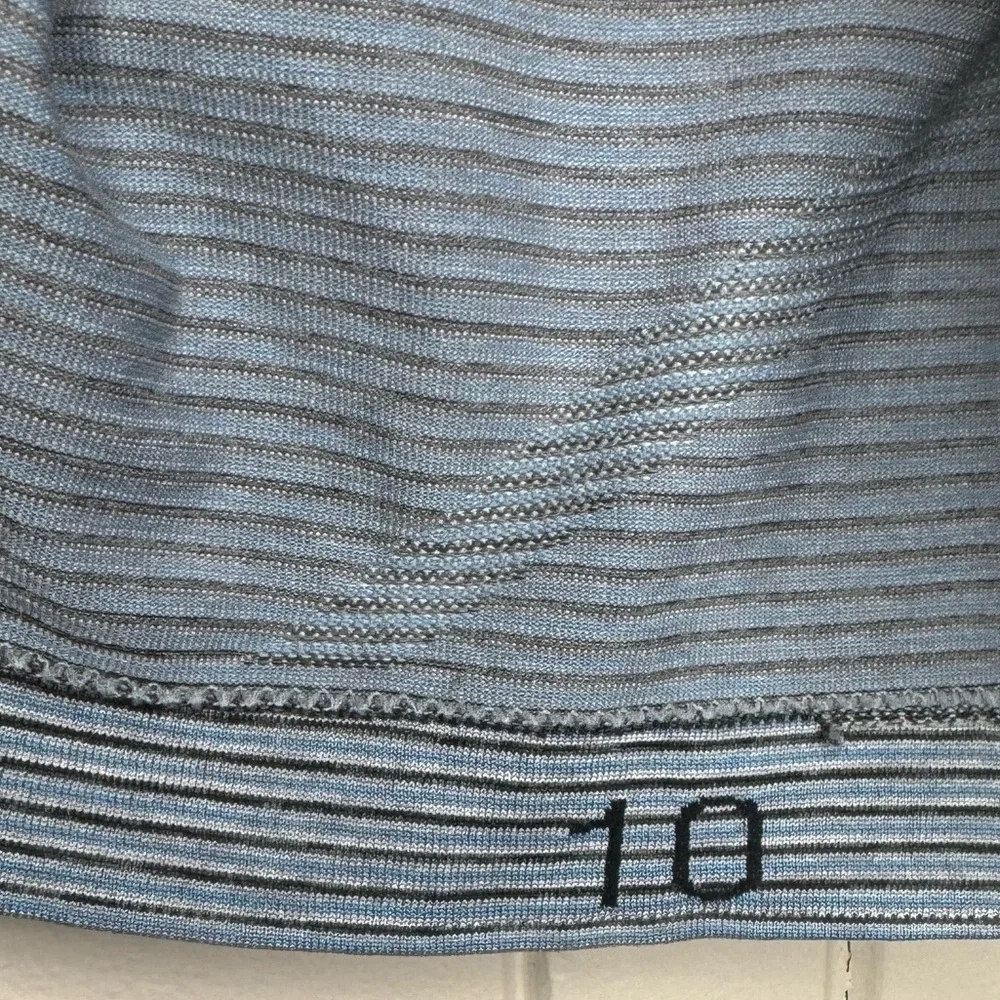 Lululemon Swiftly Tech 2.0 race length in blue/black/gray stripes